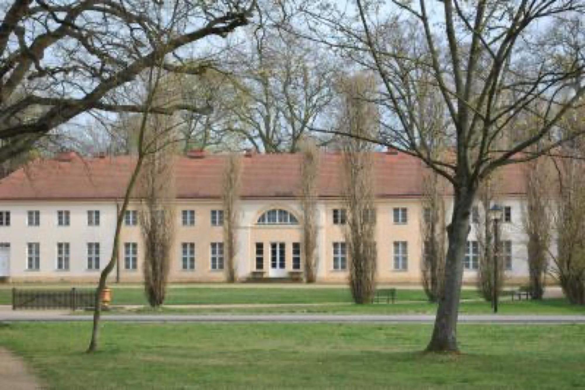 Ferienwohnungen Luisenhof Paretz 外观 照片