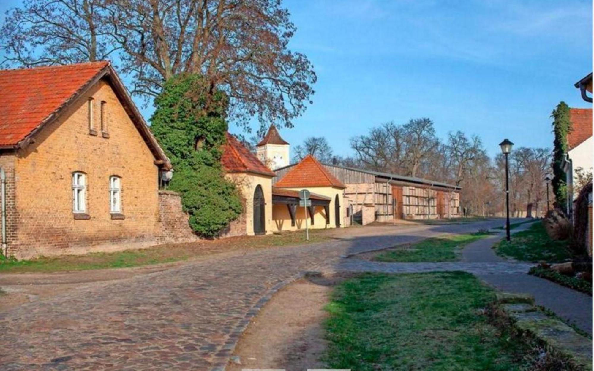 Ferienwohnungen Luisenhof Paretz 外观 照片